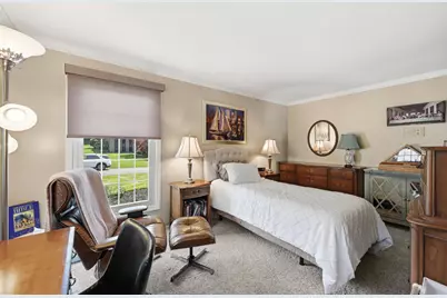 1844 Stage Drive, Pittsburgh, PA 15101 - Photo 15