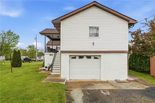 109 Gross Dr, Center Township, PA 15001 - Photo 13
