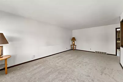 2123 Carolina Avenue, West Mifflin, PA 15122 - Photo 7