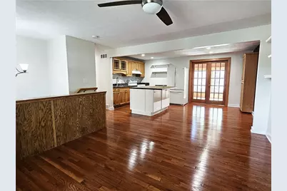 322 Chelsea Dr, Hempfield Township, PA 15601 - Photo 7
