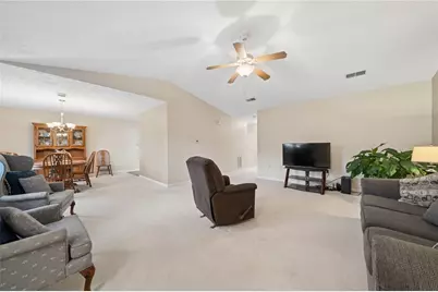 101 Wimbledon Dr, Mount Pleasant Township, PA 15666 - Photo 7