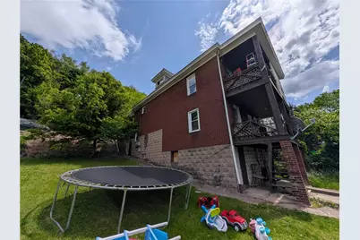 825 Benwood Ave, Stowe Township, PA 15136 - Photo 25
