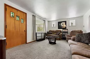 5610 5th St, Pittsburgh, PA 15236 - Photo 3