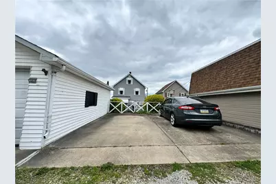 114 Beech St, Connellsville, PA 15425 - Photo 27