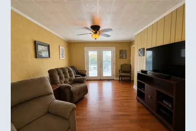 114 Beech St, Connellsville, PA 15425 - Photo 9