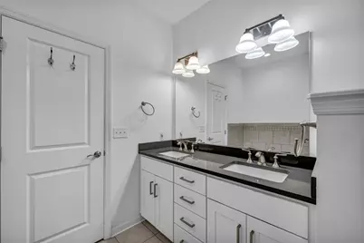 2013 Cool Springs Dr, Bethel Park, PA 15234 - Photo 19