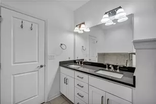 2013 Cool Springs Dr, Bethel Park, PA 15234 - Photo 19
