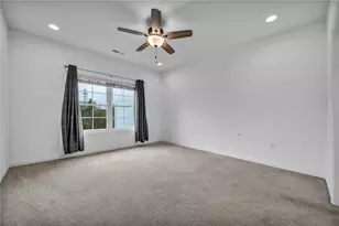 2013 Cool Springs Dr, Bethel Park, PA 15234 - Photo 15