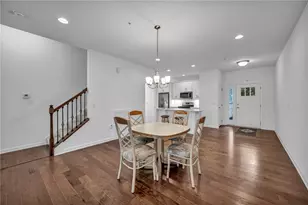 2013 Cool Springs Dr, Bethel Park, PA 15234 - Photo 13