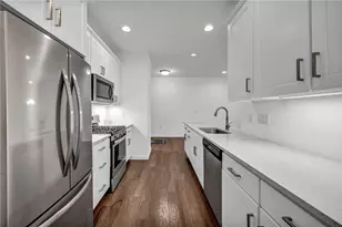 2013 Cool Springs Dr, Bethel Park, PA 15234 - Photo 5