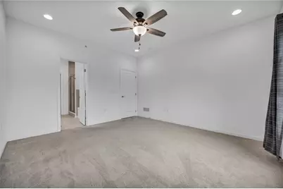 2013 Cool Springs Dr, Bethel Park, PA 15234 - Photo 17