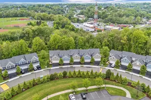 2013 Cool Springs Dr, Bethel Park, PA 15234 - Photo 41