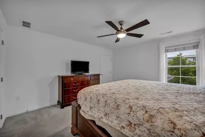 2013 Cool Springs Dr, Bethel Park, PA 15234 - Photo 35