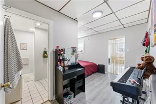 427 Taylor St, Pittsburgh, PA 15224 - Photo 9