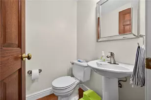 5885 Dalmatian Dr, Bethel Park, PA 15102 - Photo 23