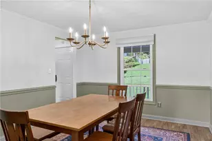 5885 Dalmatian Dr, Bethel Park, PA 15102 - Photo 11