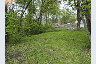 27 Manor Dr, Smith Township, PA 15019 - Photo 11