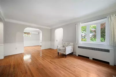 329 Questend Ave, Pittsburgh, PA 15228 - Photo 7