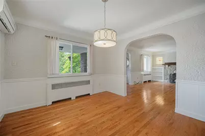 329 Questend Ave, Pittsburgh, PA 15228 - Photo 9