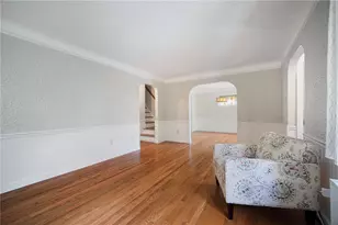 329 Questend Ave, Pittsburgh, PA 15228 - Photo 7