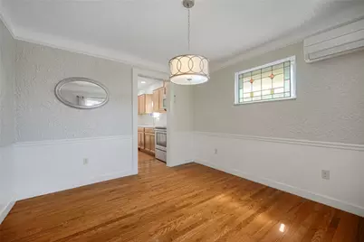 329 Questend Ave, Pittsburgh, PA 15228 - Photo 11