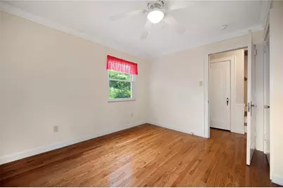 329 Questend Ave, Pittsburgh, PA 15228 - Photo 17