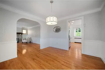 329 Questend Ave, Pittsburgh, PA 15228 - Photo 9