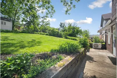 329 Questend Ave, Pittsburgh, PA 15228 - Photo 43