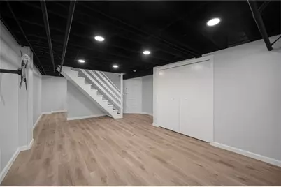 329 Questend Ave, Pittsburgh, PA 15228 - Photo 33