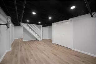 329 Questend Ave, Pittsburgh, PA 15228 - Photo 33