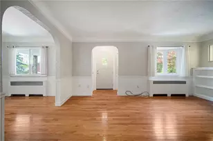 329 Questend Ave, Pittsburgh, PA 15228 - Photo 3