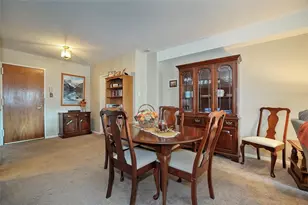 320 Fort Duquesne Blvd, Pittsburgh, PA 15222 - Photo 3