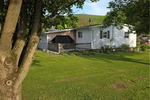 409 Oak St, North Union Township, PA 15445 - Photo 33