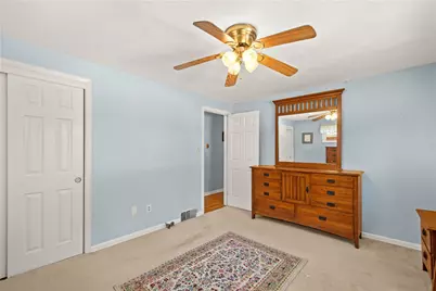 448 Saratoga Dr, Pittsburgh, PA 15236 - Photo 21
