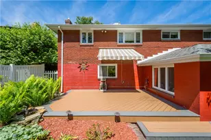 448 Saratoga Dr, Pittsburgh, PA 15236 - Photo 7