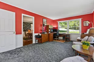 105 Cornwall Dr, Pittsburgh, PA 15238 - Photo 9