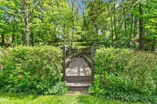105 Cornwall Dr, Pittsburgh, PA 15238 - Photo 7