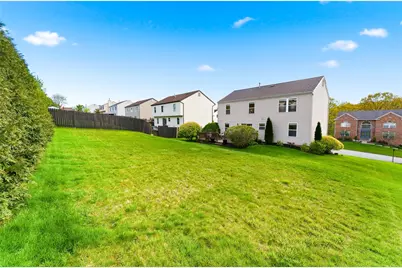309 Carriage Blvd, Pittsburgh, PA 15239 - Photo 5