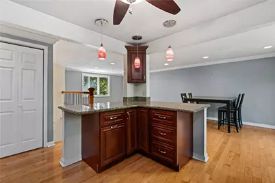 2813 Glenny Lane Ext, West Mifflin, PA 15122 - Photo 5