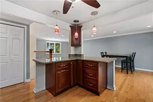 2813 Glenny Lane Extension, West Mifflin, PA 15122 - Photo 5