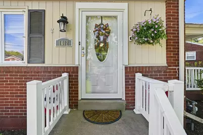 1012 Garden Pl, Pittsburgh, PA 15116 - Photo 7