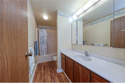 352 Hawthorn Ct, Ross Twp, PA 15237 - Photo 17