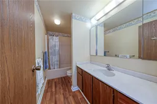 352 Hawthorn Ct, Ross Twp, PA 15237 - Photo 17
