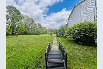 380 Oak Street Ext, Pulaski Township, PA 16159 - Photo 3