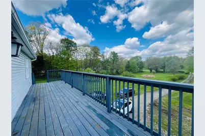 380 Oak Street Ext, Pulaski Township, PA 16159 - Photo 5