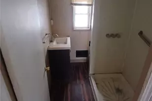1829 Woodward Ave, Pittsburgh, PA 15226 - Photo 7