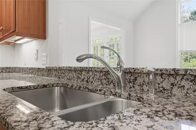 1240 Crescent Pl #3F, Pittsburgh, PA 15217 - Photo 13