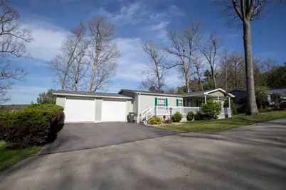 1411 Jonathan Dr, Somerset Boro, PA 15501 - Photo 3