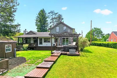 149 Kentzel Rd, Ross Twp, PA 15237 - Photo 9