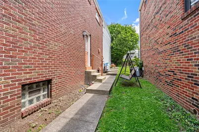 330 Duss Ave, Ambridge, PA 15003 - Photo 27